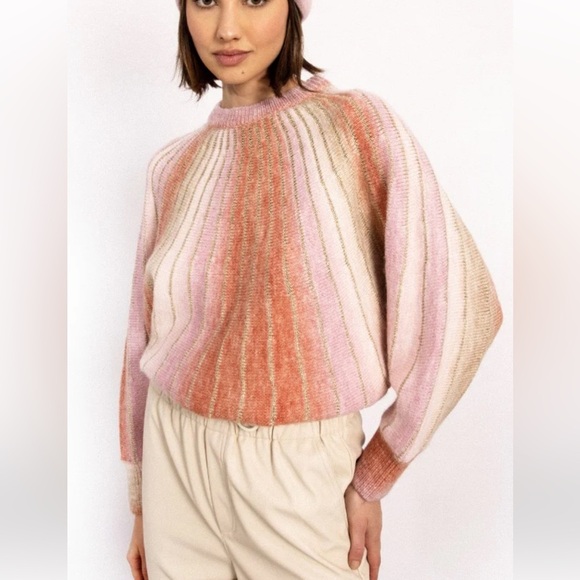 Molly Bracken Sweaters - MOLLY BRACKEN PINK ORANGE STRIPED OMBRÉ PASTEL BATWING KNITTED SWEATER SZ S NWOT